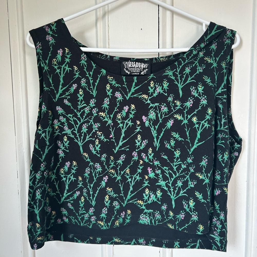 Thief and Bandit Cropped sleeveless top